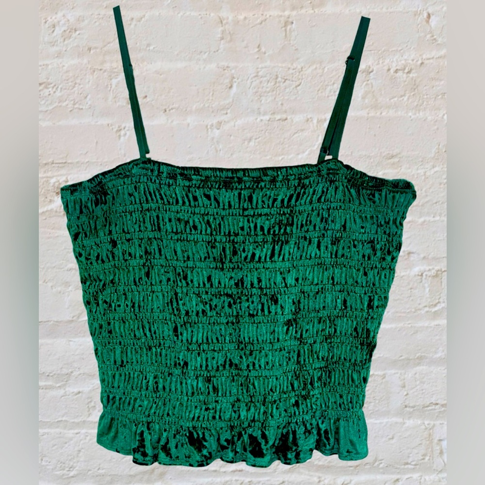American Eagle Green tank top. Size Small.